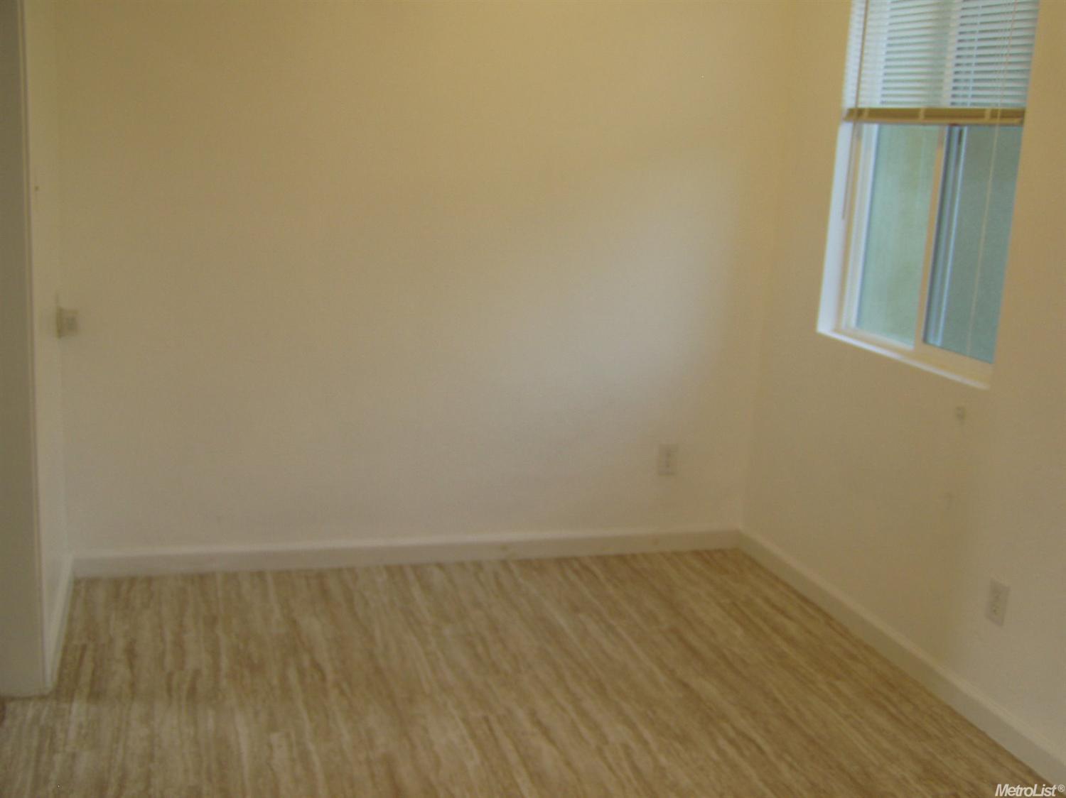 24134 Center St, Volta, CA 93635 photo 6