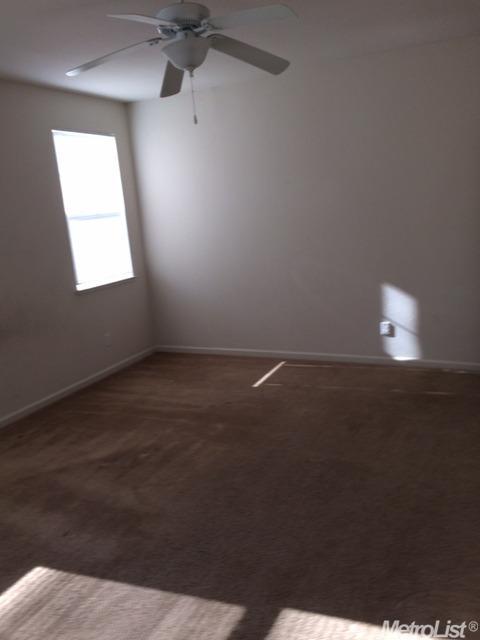 364 Ellison Pl, Merced, CA 95348 photo 4