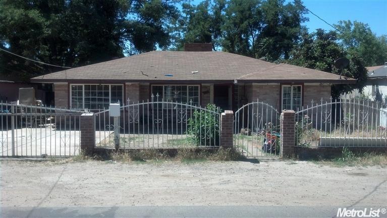 1804 Donald St, Modesto, CA 95351 photo 1