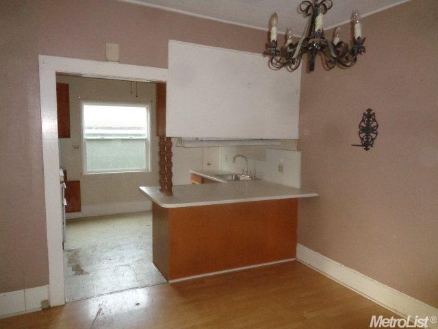 236 S Elm Ave, Ripon, CA 95366 photo 8