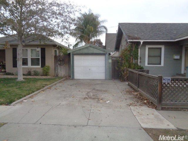 236 S Elm Ave, Ripon, CA 95366 photo 11