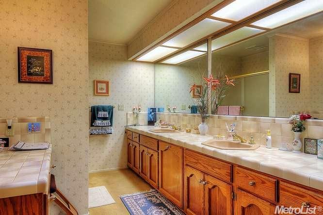 21980 E 3rd Ave, Linden, CA 95236 photo 10