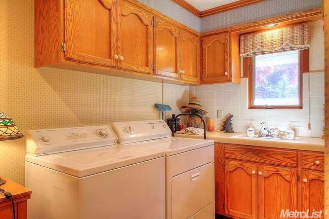 21980 E 3rd Ave, Linden, CA 95236 photo 8