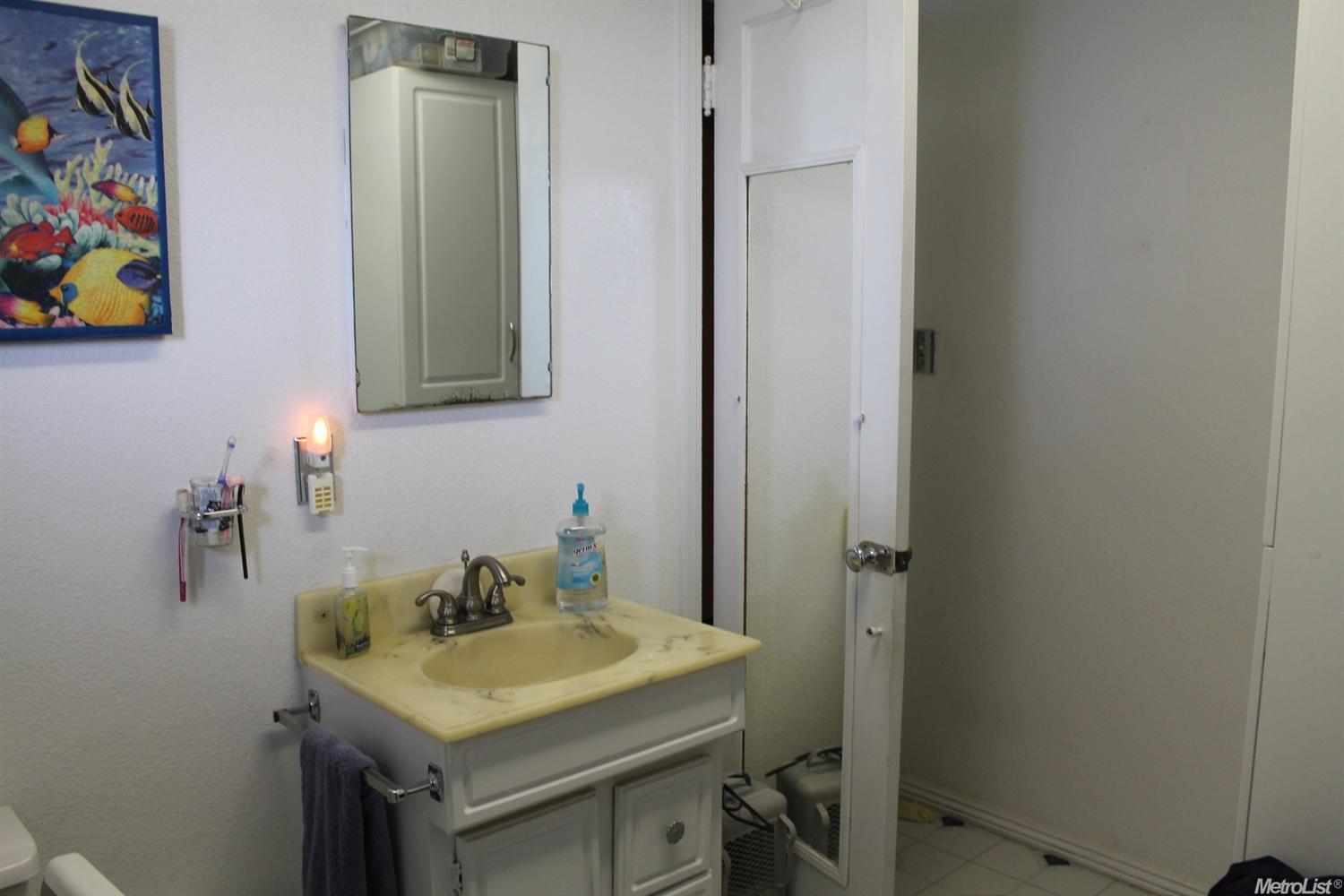 2516 9th, Ceres, CA 95307 photo 7