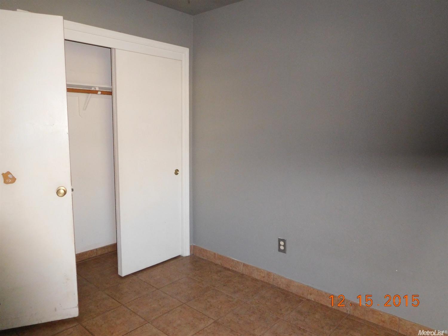 3712 Troon Pl, Modesto, CA 95357 photo 8