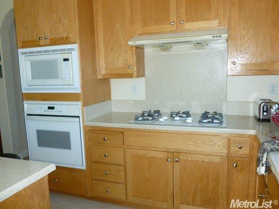 3112 Queens Gate Ln, Modesto, CA 95355 photo 3