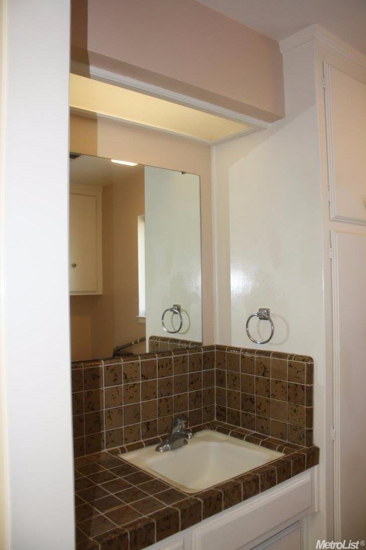 2366 N Hart Rd, Modesto, CA 95358 photo 16