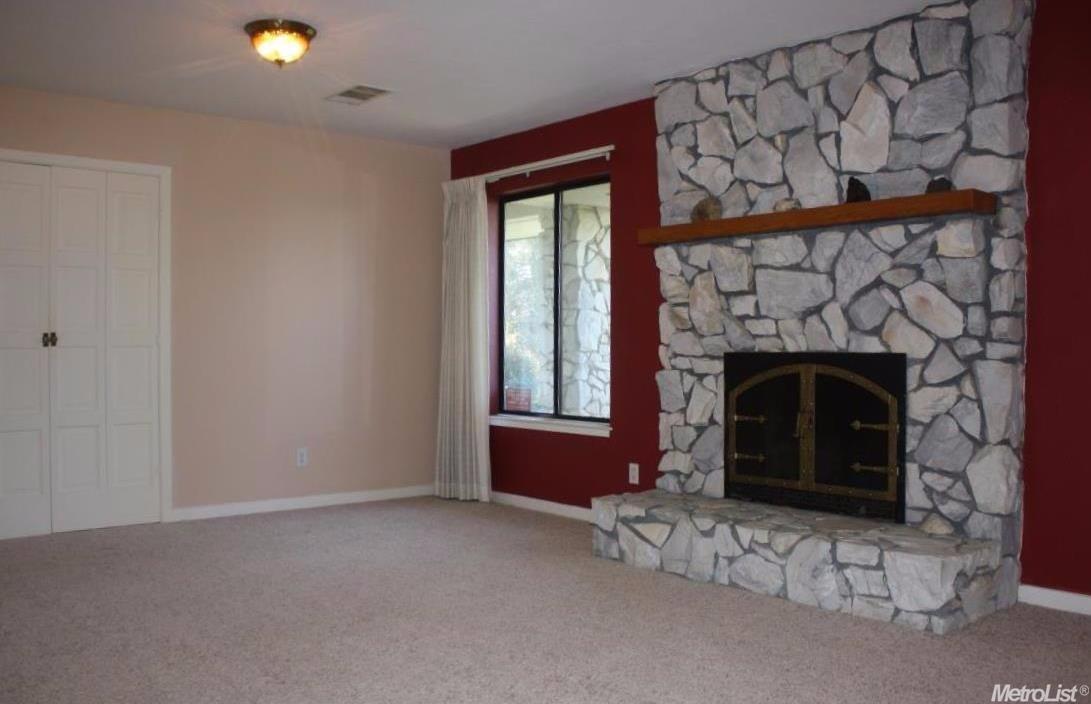 2366 N Hart Rd, Modesto, CA 95358 photo 6