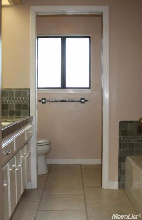 2366 N Hart Rd, Modesto, CA 95358 photo 15