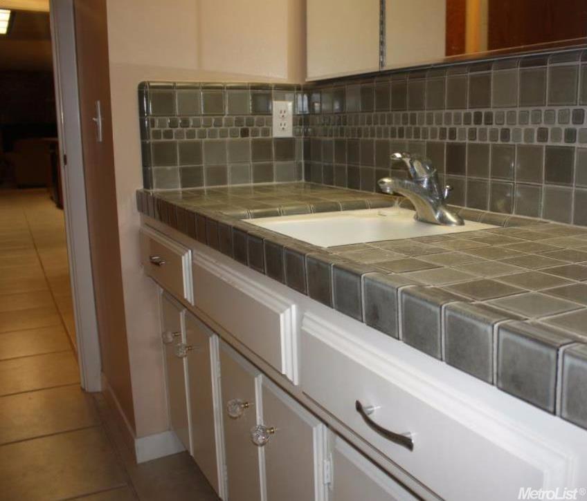 2366 N Hart Rd, Modesto, CA 95358 photo 17