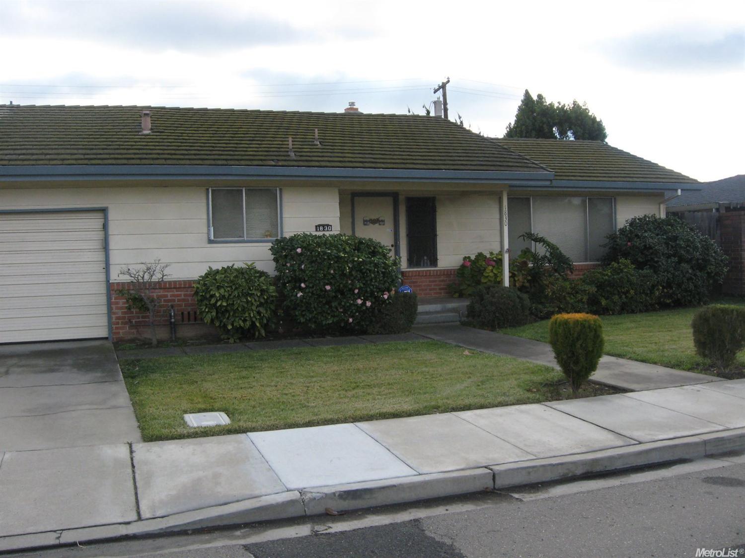 1830 W Lodi Ave, Lodi, CA 95242 photo 4