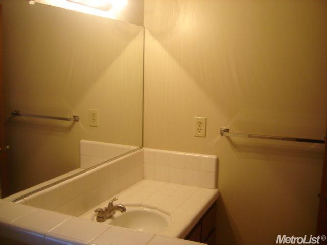 1500 Rose Ave, Modesto, CA 95355 photo 9