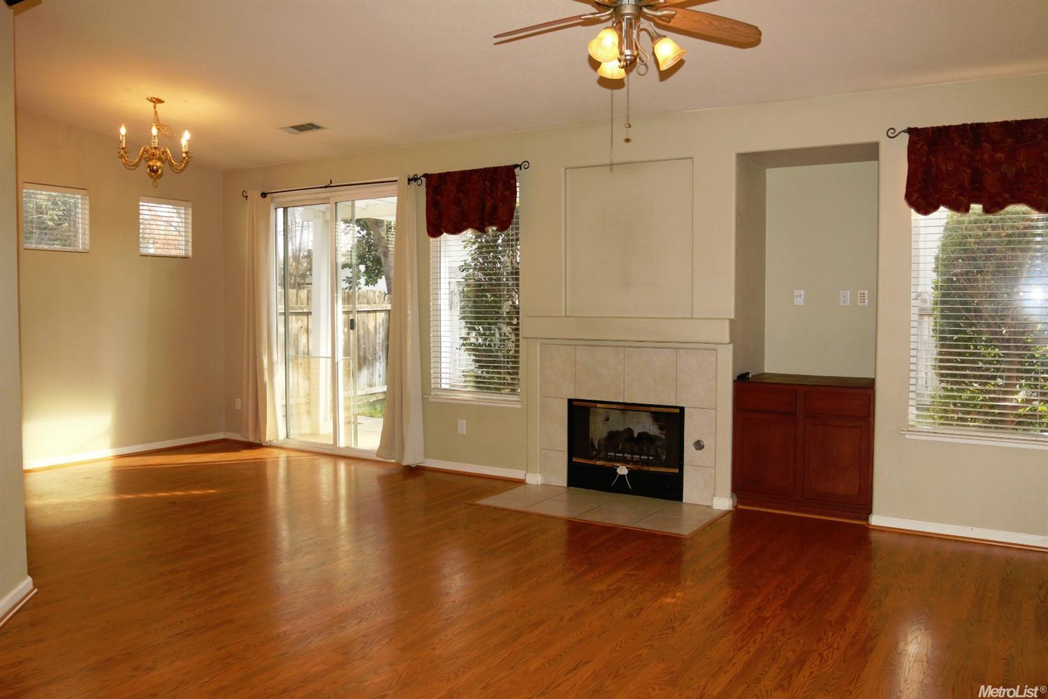 2568 Paradise Dr, Lodi, CA 95242 photo 5