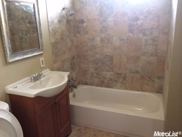 622 Lathrop Rd, Lathrop, CA 95330 photo 13