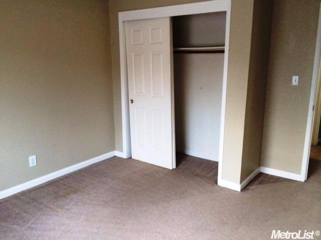 622 Lathrop Rd, Lathrop, CA 95330 photo 6