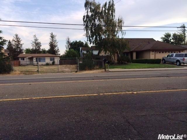 622 Lathrop Rd, Lathrop, CA 95330 photo 4