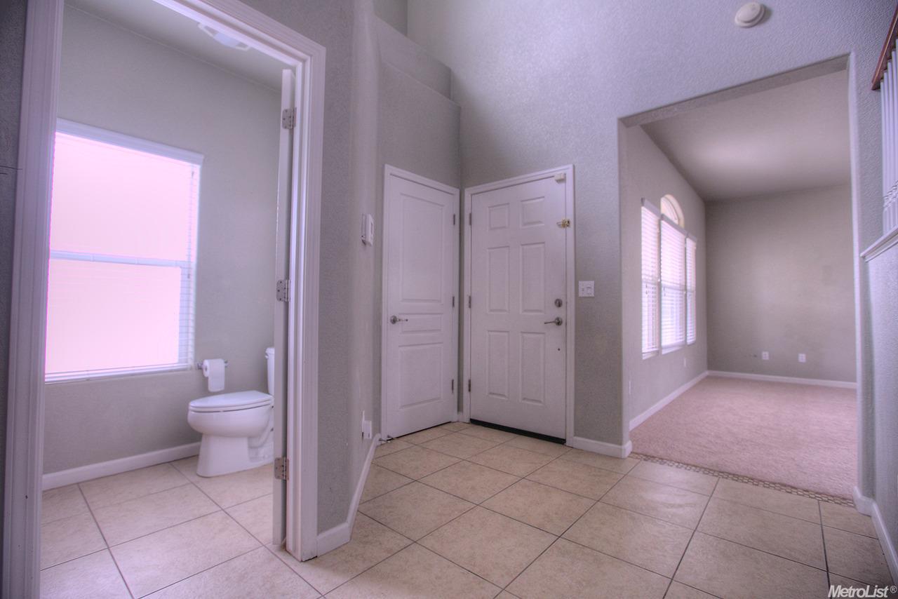 3083 Point Grey Rd, Ceres, CA 95307 photo 6