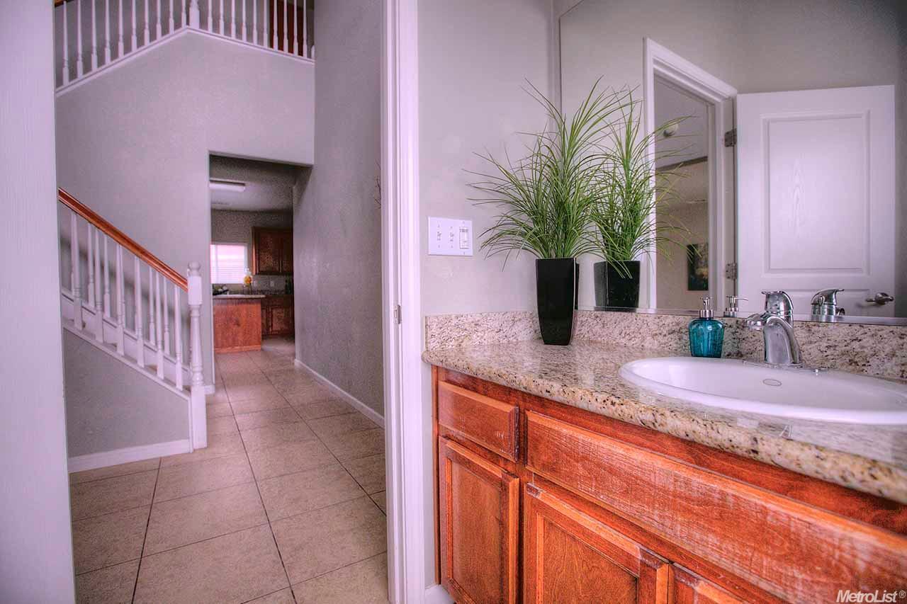 3083 Point Grey Rd, Ceres, CA 95307 photo 21