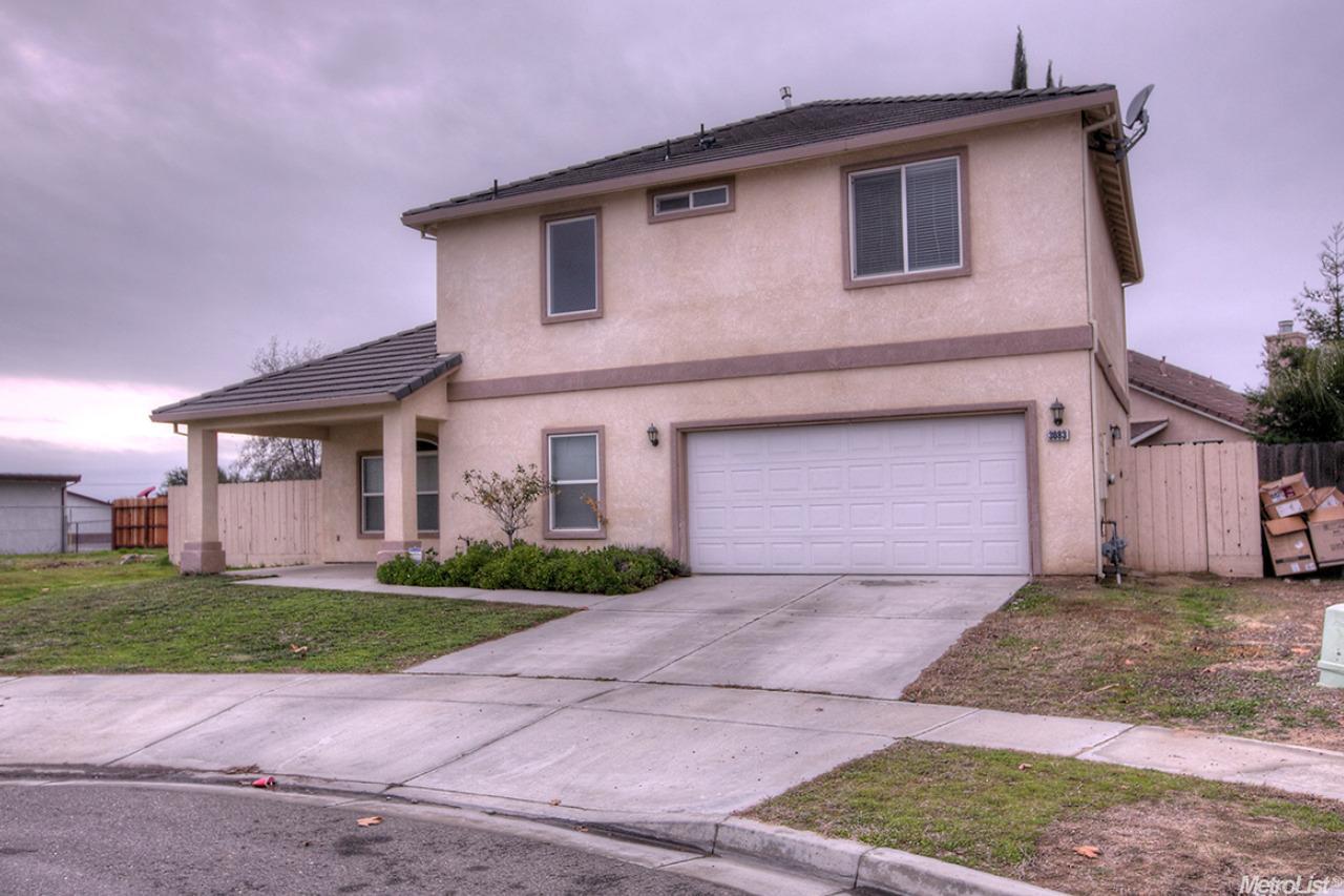 3083 Point Grey Rd, Ceres, CA 95307 photo 2