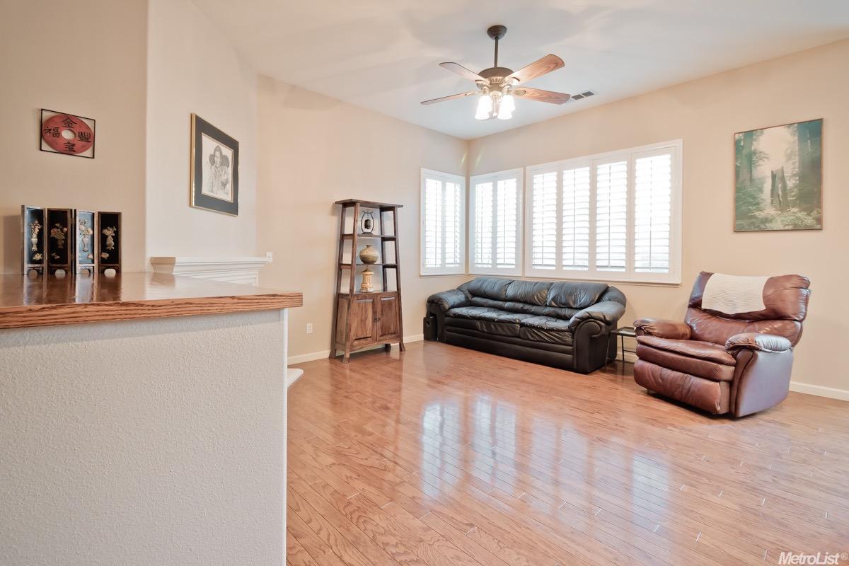 3324 Southgrove Ave, Modesto, CA 95355 photo 9