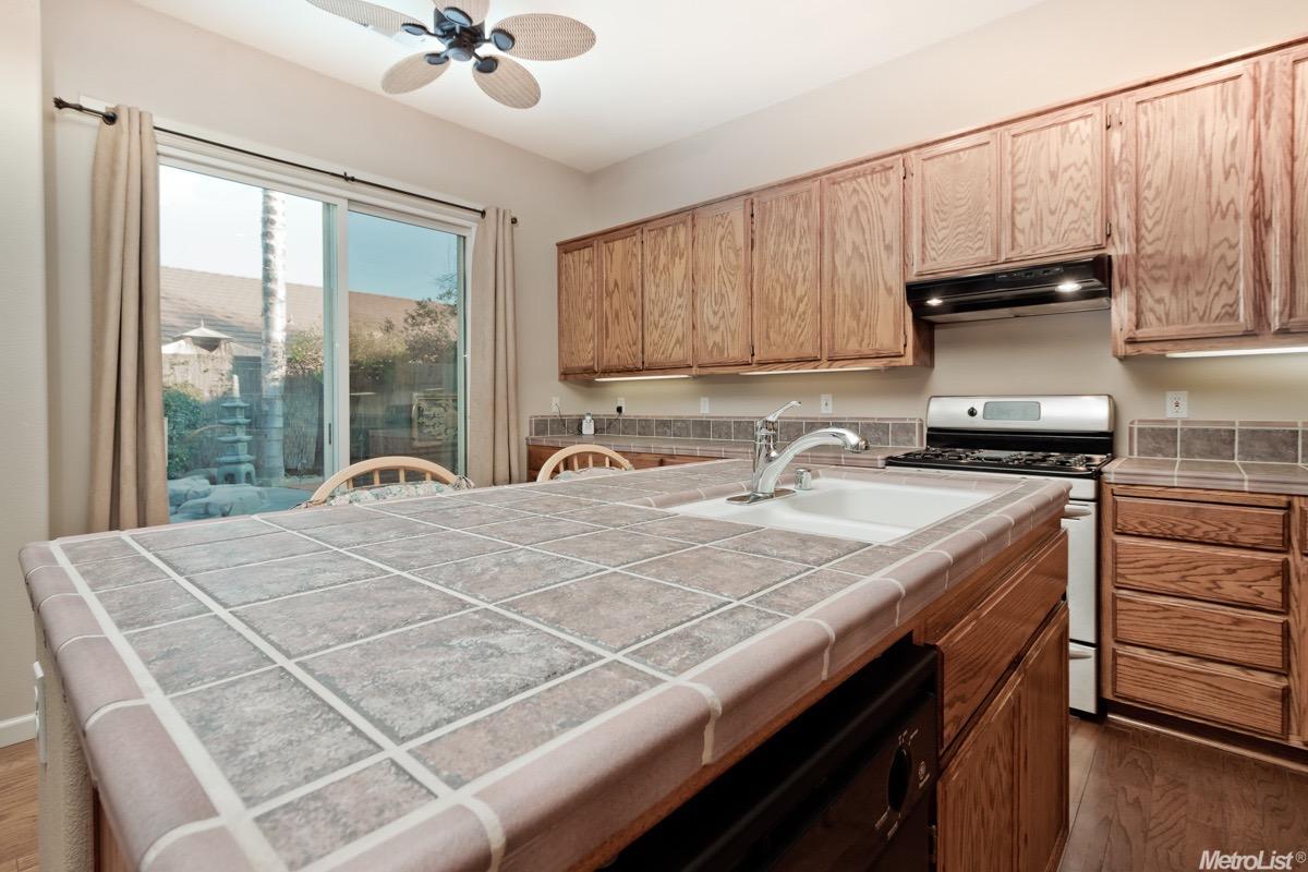 3324 Southgrove Ave, Modesto, CA 95355 photo 14