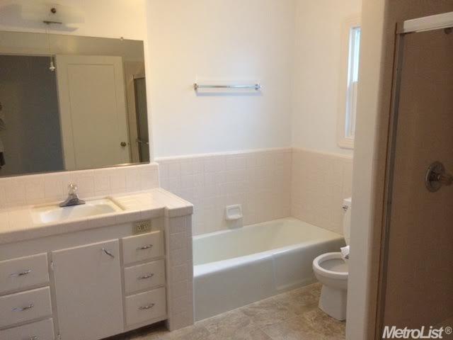 400 Eureka Ave, Lodi, CA 95240 photo 11