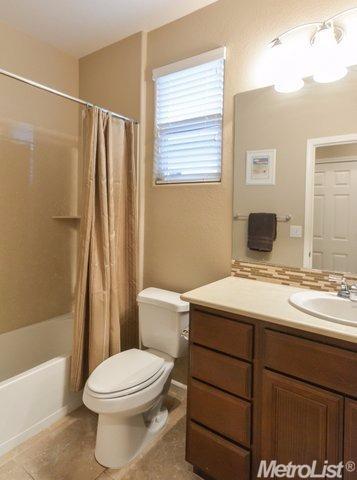 1493 Sereno Dr, Manteca, CA 95337 photo 19