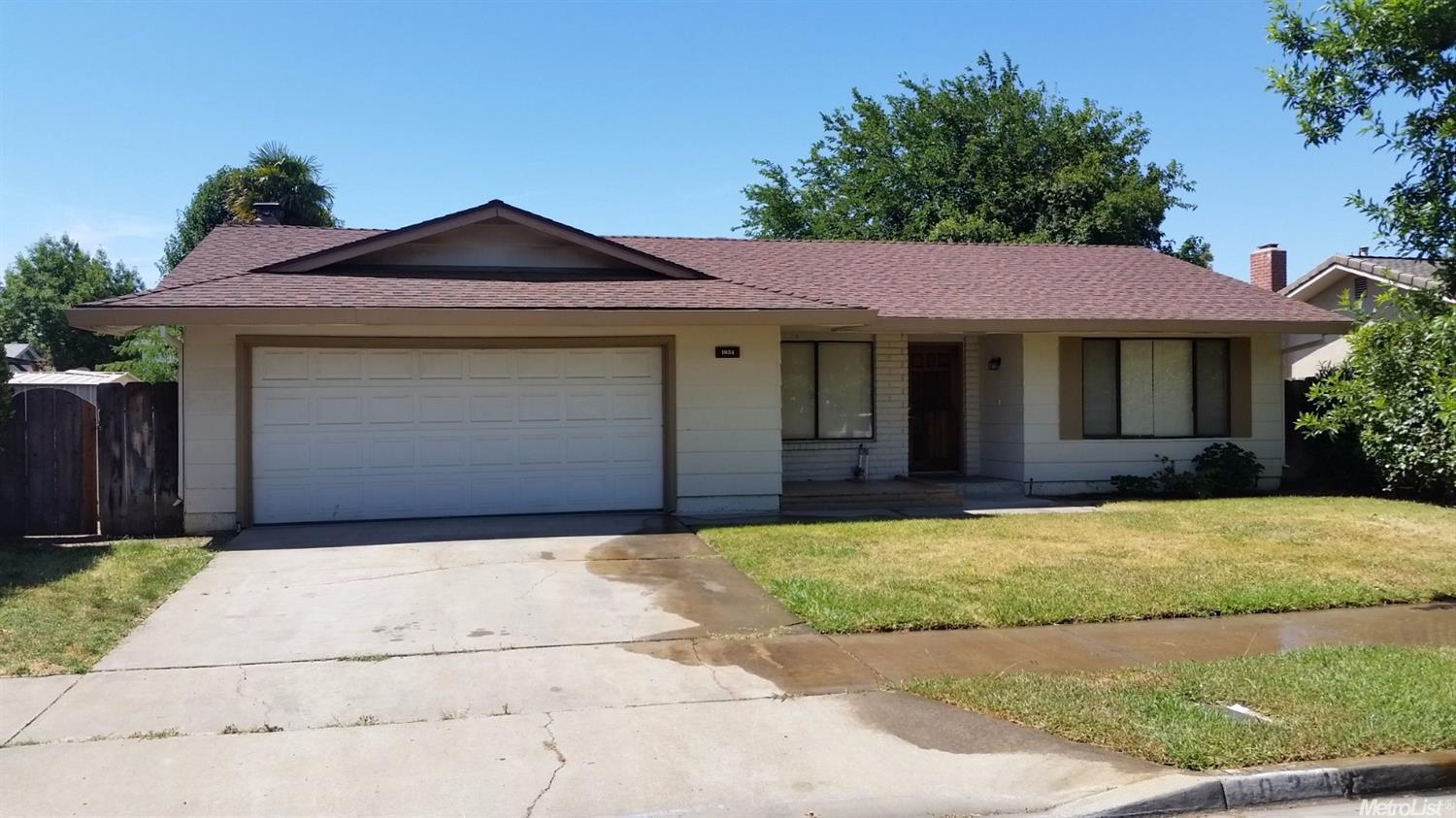 1034 Half Dome Ct, Merced, CA 95340 photo 1