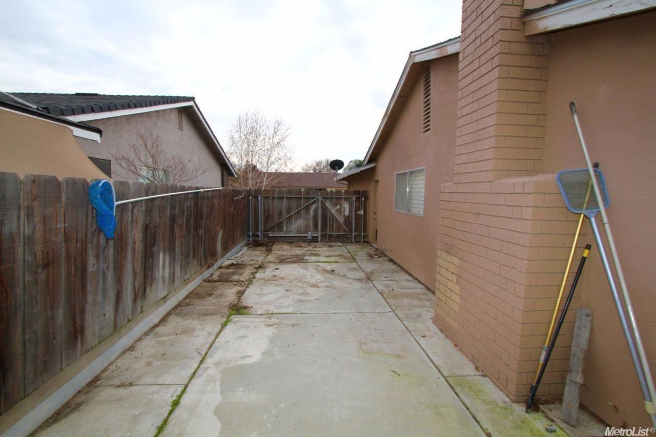 2306 Spring Dr, Escalon, CA 95320 photo 15