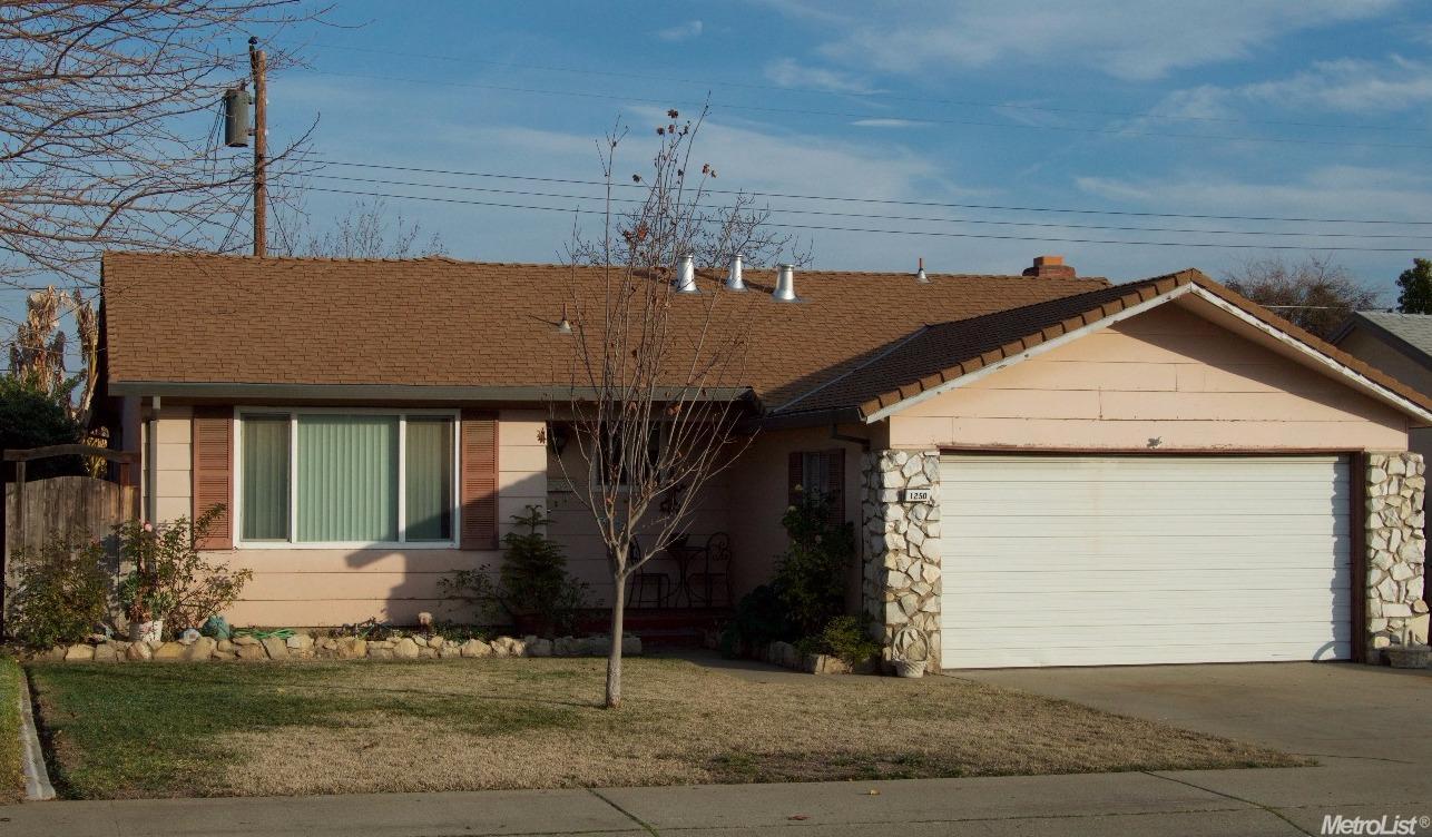 1250 Glenhurst Dr, Lodi, CA 95240 photo 13