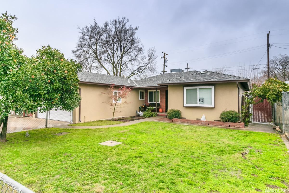 1721 Bronson Ave, Modesto, CA 95350 photo 1