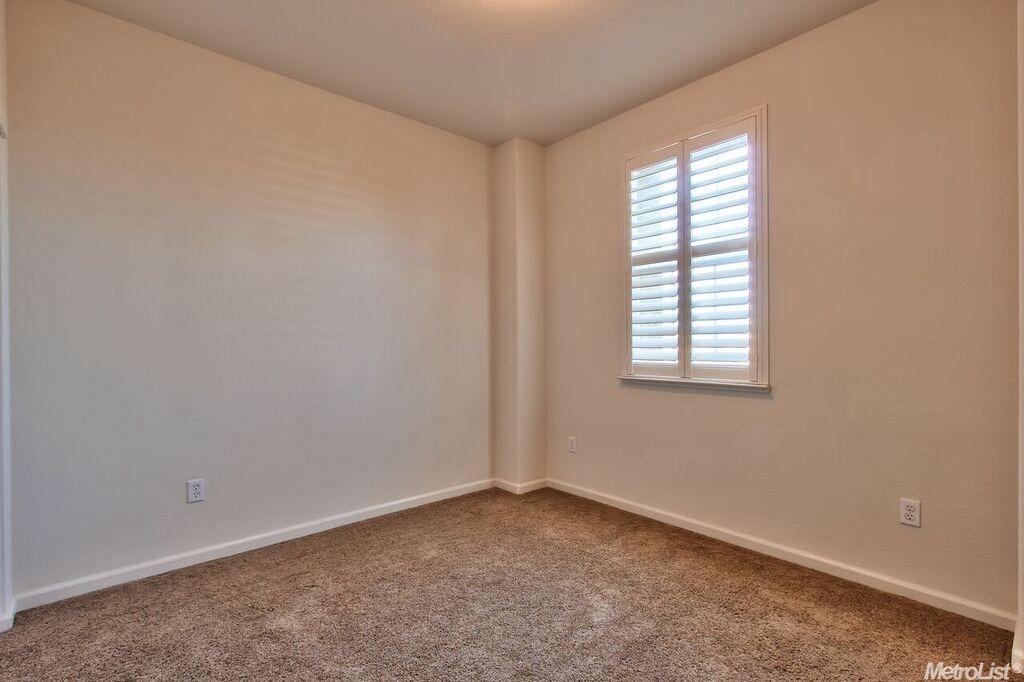 3203 Ferry Cir, Folsom, CA 95630 photo 11
