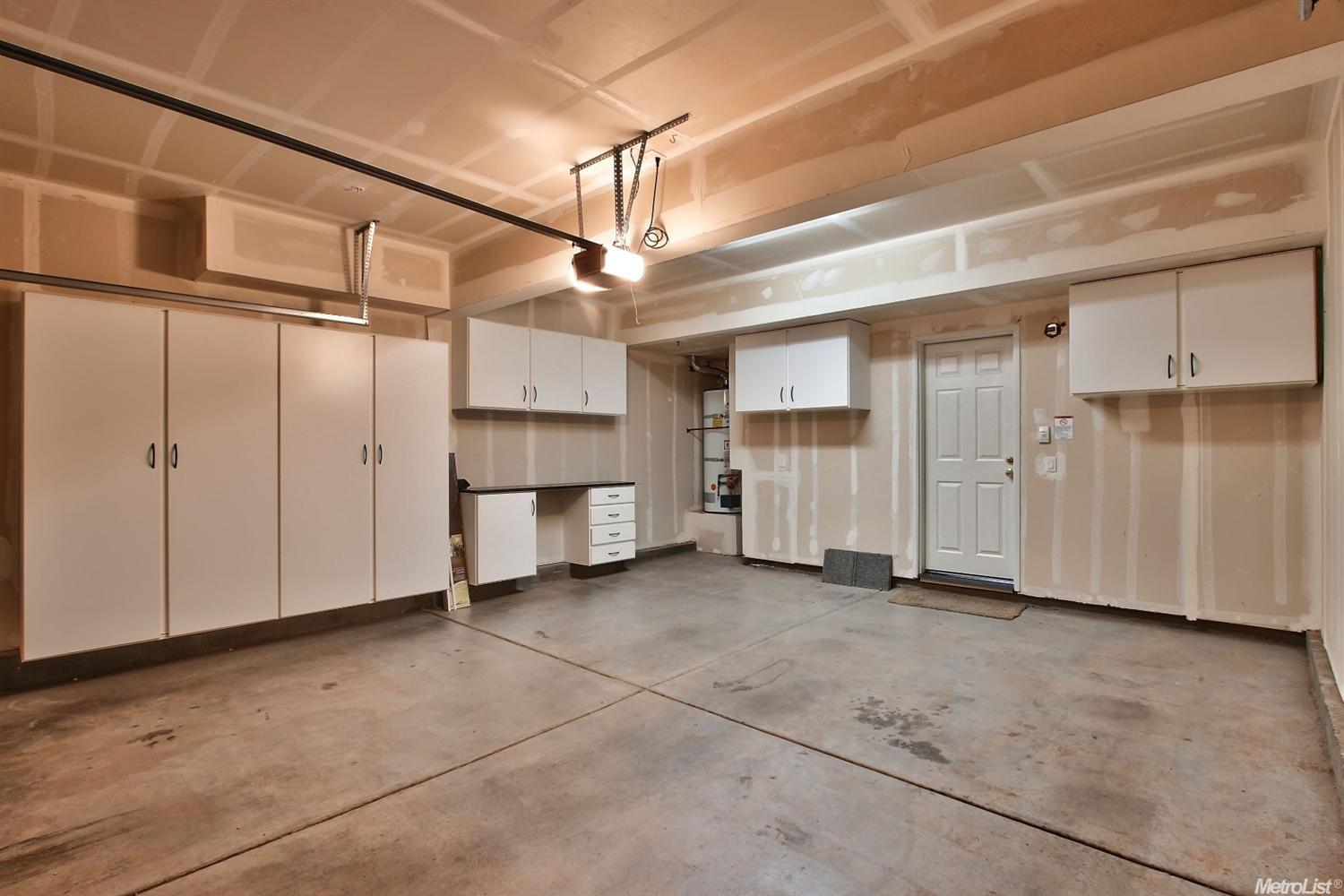 3203 Ferry Cir, Folsom, CA 95630 photo 16