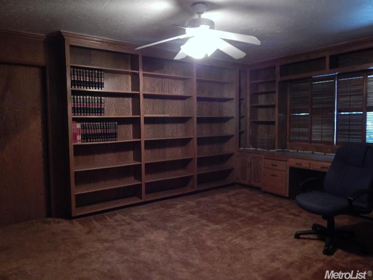 1402 R, Firebaugh, CA 93622 photo 10