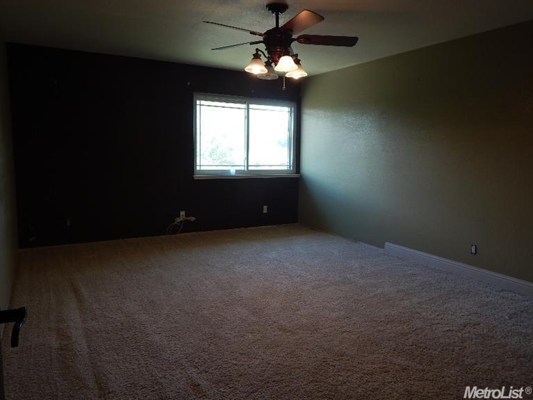 1402 R, Firebaugh, CA 93622 photo 18