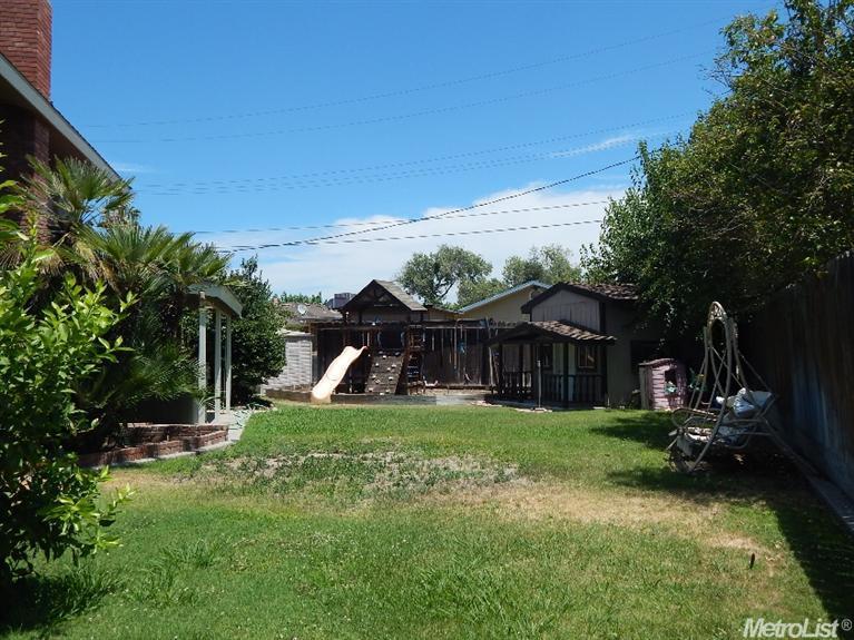 1402 R, Firebaugh, CA 93622 photo 24