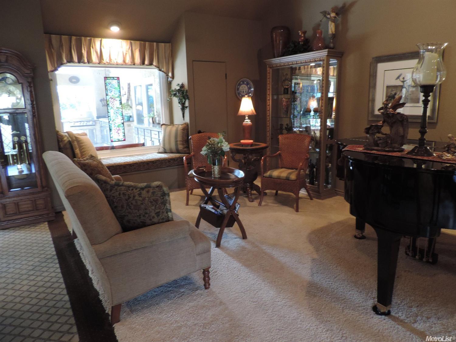 2206 Grenoble Dr, Lodi, CA 95242 photo 3