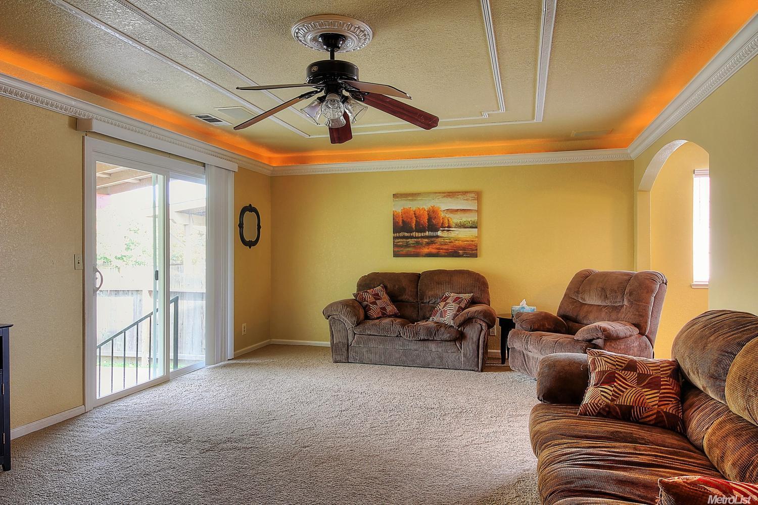325 J St, Lathrop, CA 95330 photo 9