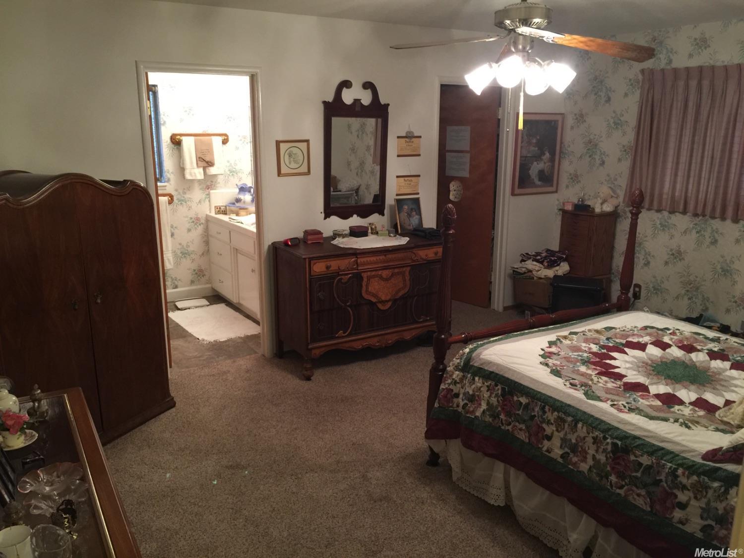 900 E Rumble Rd, Modesto, CA 95350 photo 6