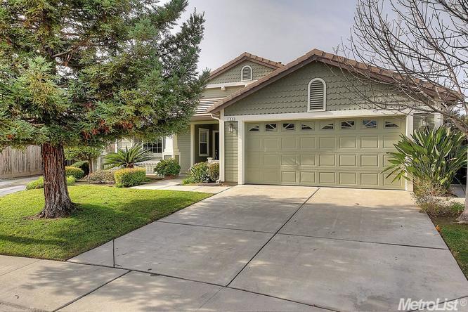 125 Whelan, Manteca, CA 95336 photo 1