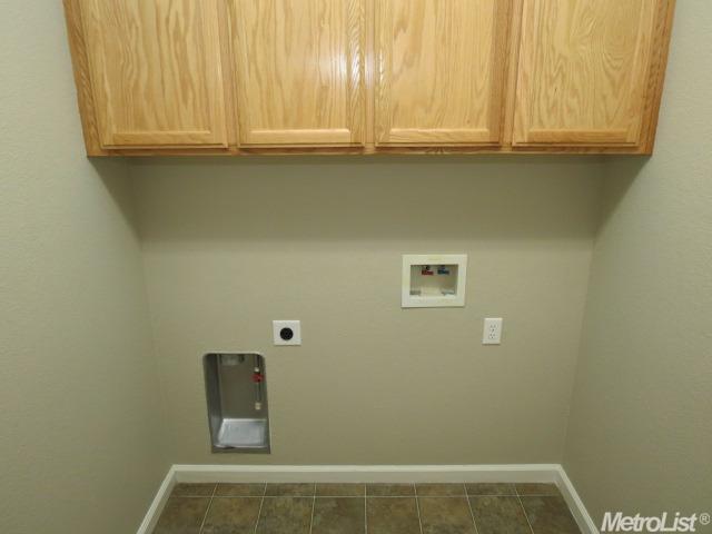 1334 Amaranth St, Olivehurst, CA 95961 photo 21