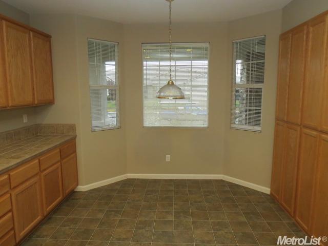 1334 Amaranth St, Olivehurst, CA 95961 photo 12