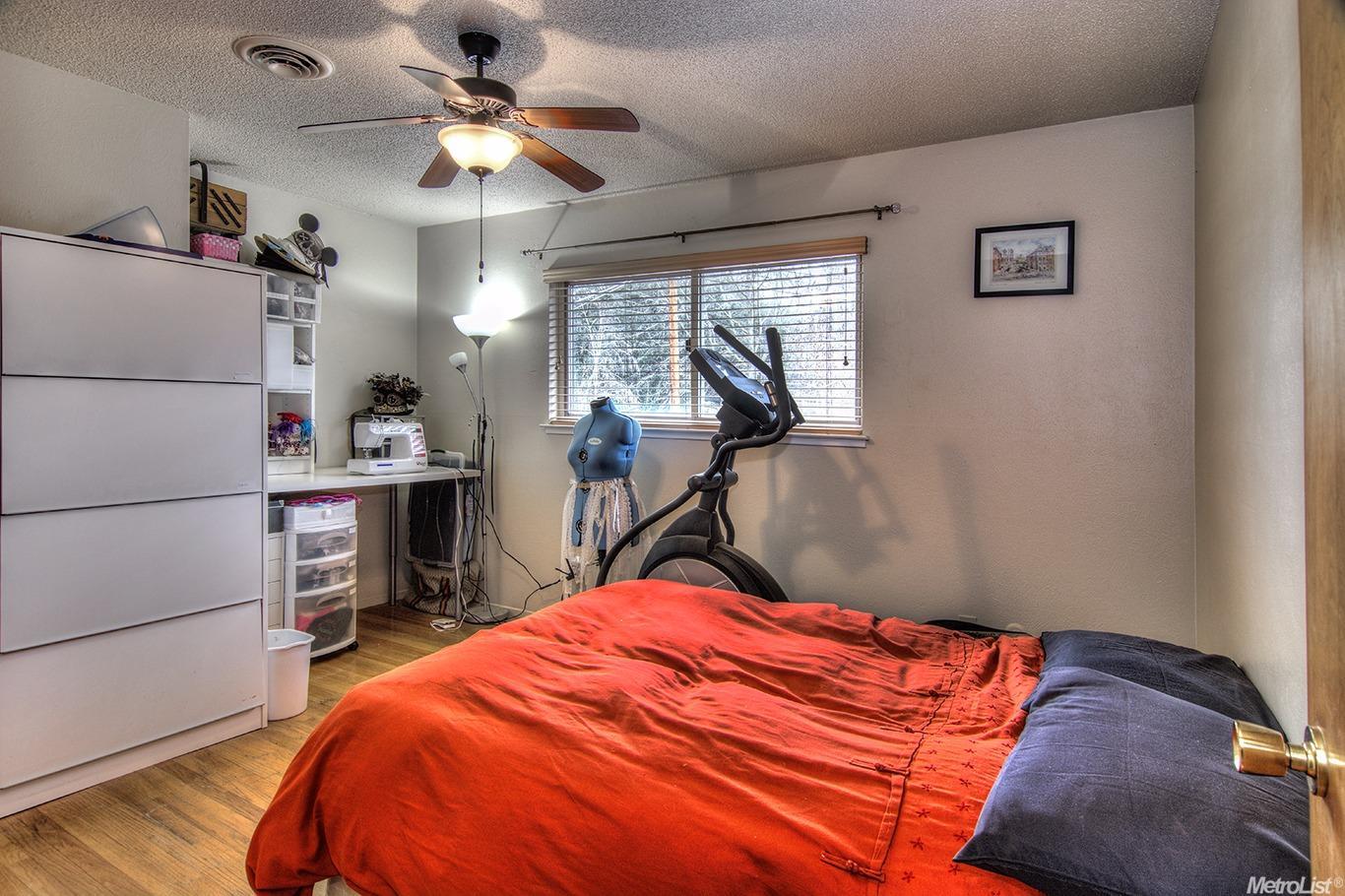 7200 Gunderson Way, Carmichael, CA 95608 photo 8