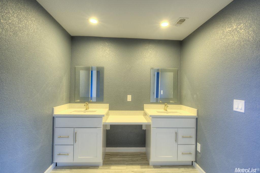 1061 Marion St, Manteca, CA 95337 photo 20