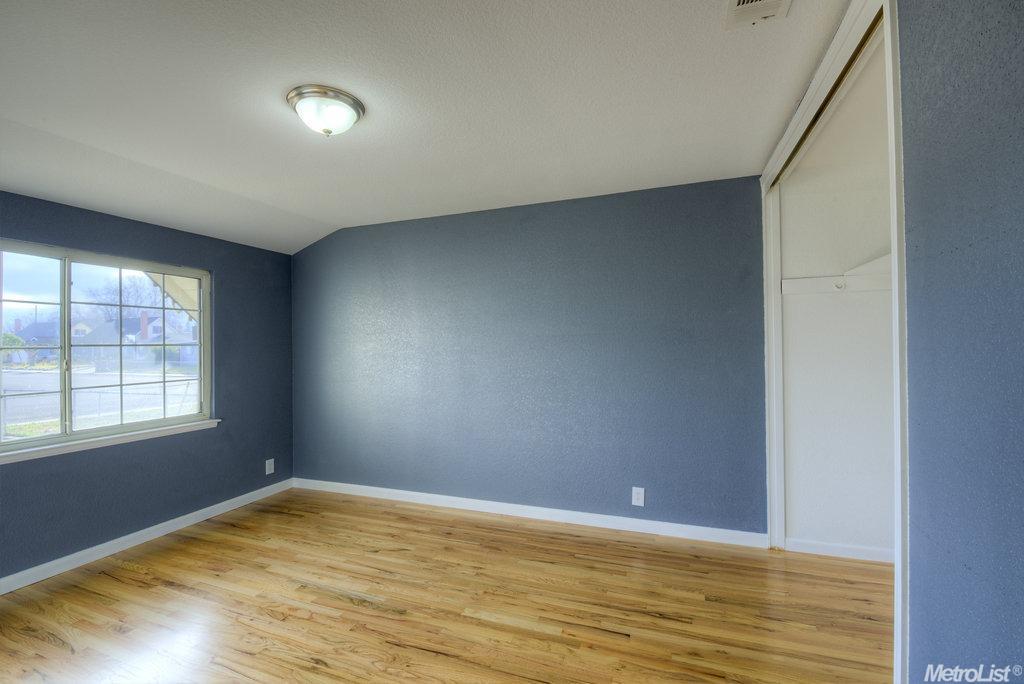 1061 Marion St, Manteca, CA 95337 photo 9
