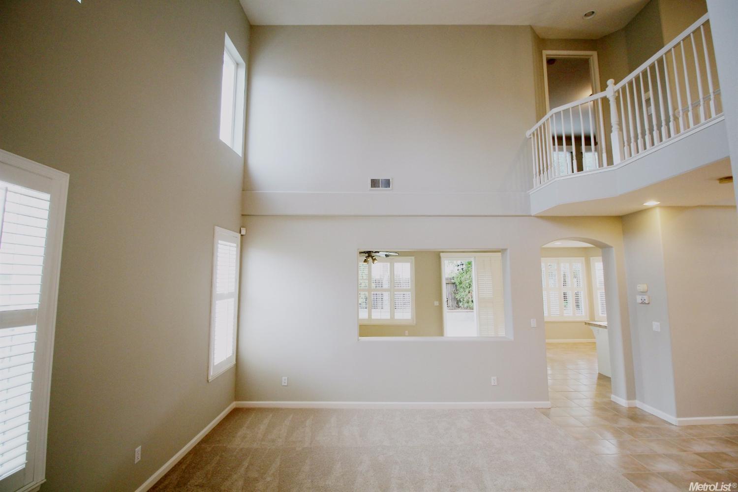 2402 Colby Ct, Tracy, CA 95377 photo 2