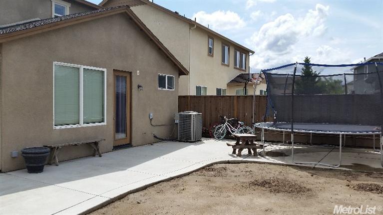 1675 Gathering Ln, Manteca, CA 95337 photo 13