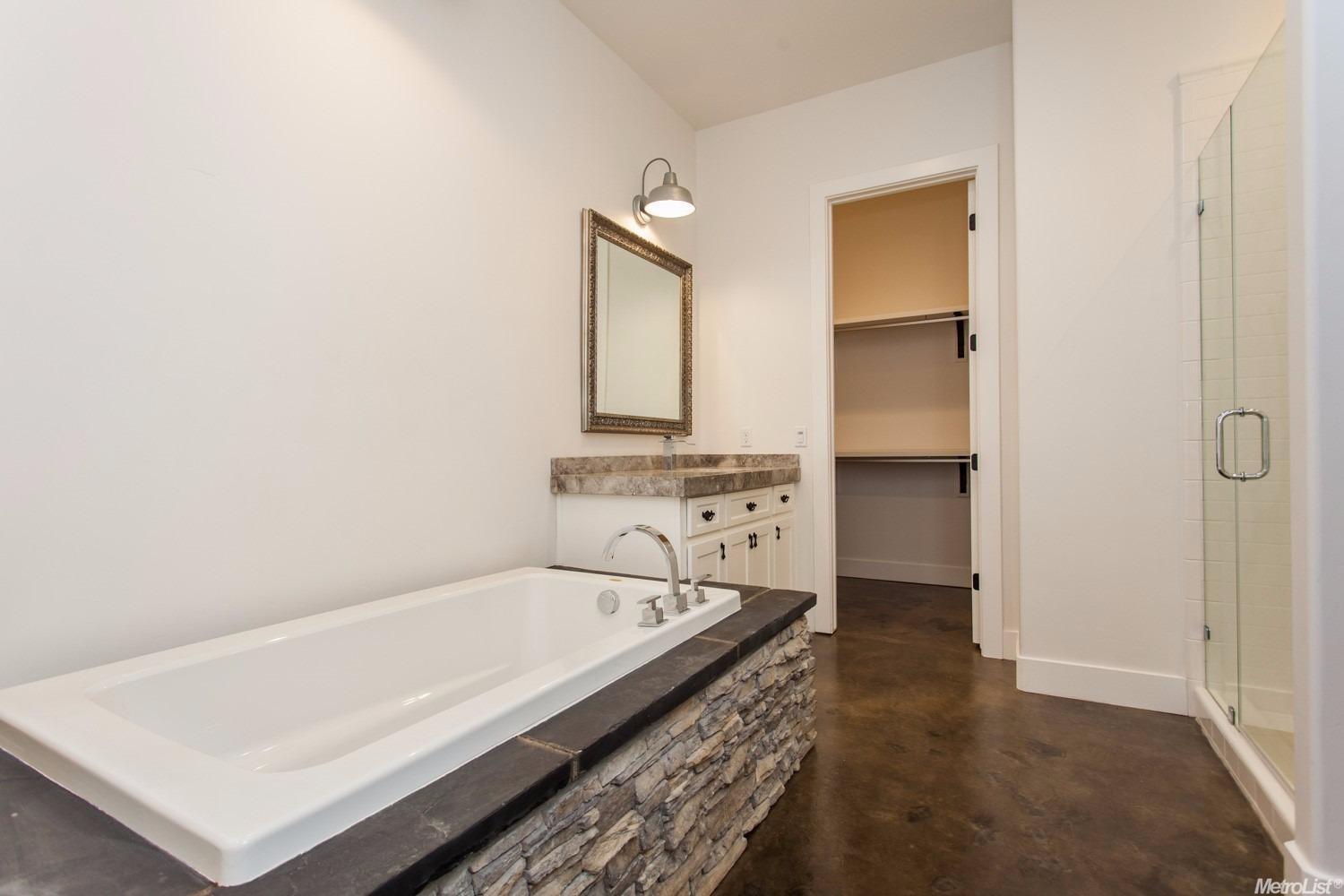 765 7th St, Ripon, CA 95366 photo 12