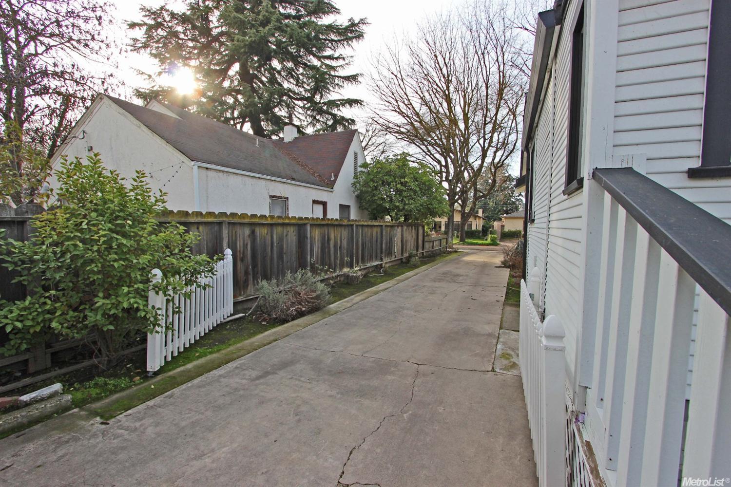 526 N Orange Ave, Modesto, CA 95354 photo 14