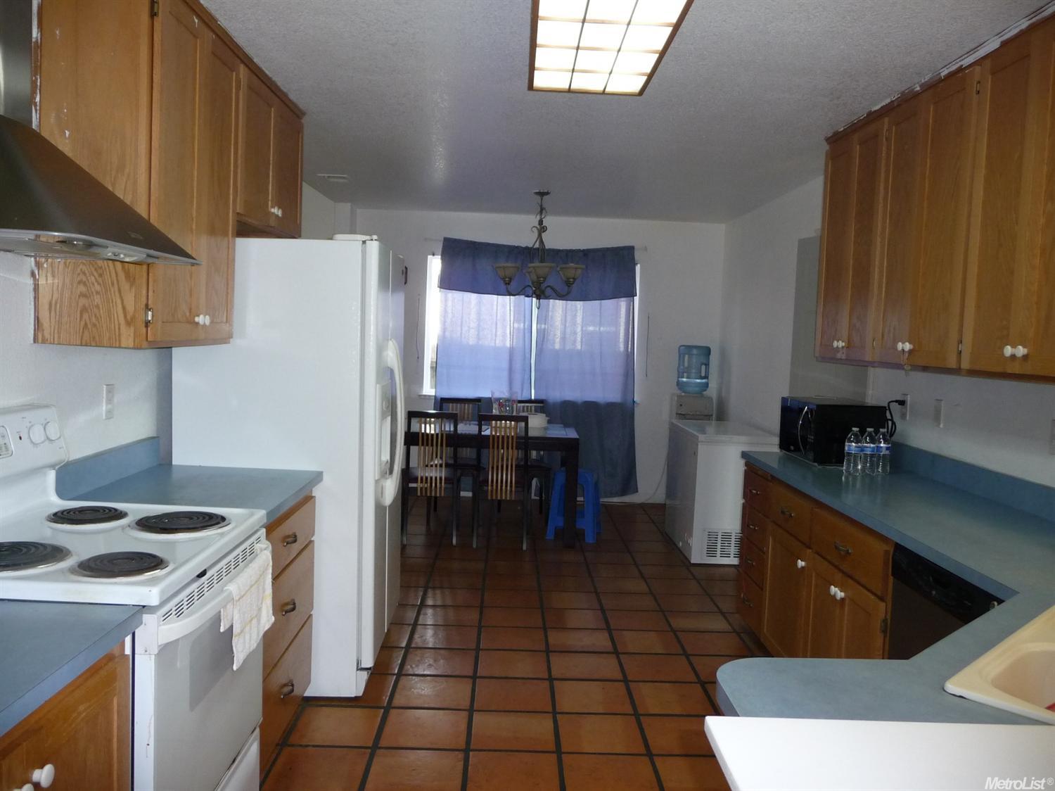 6534 23rd St, Sacramento, CA 95822 photo 6